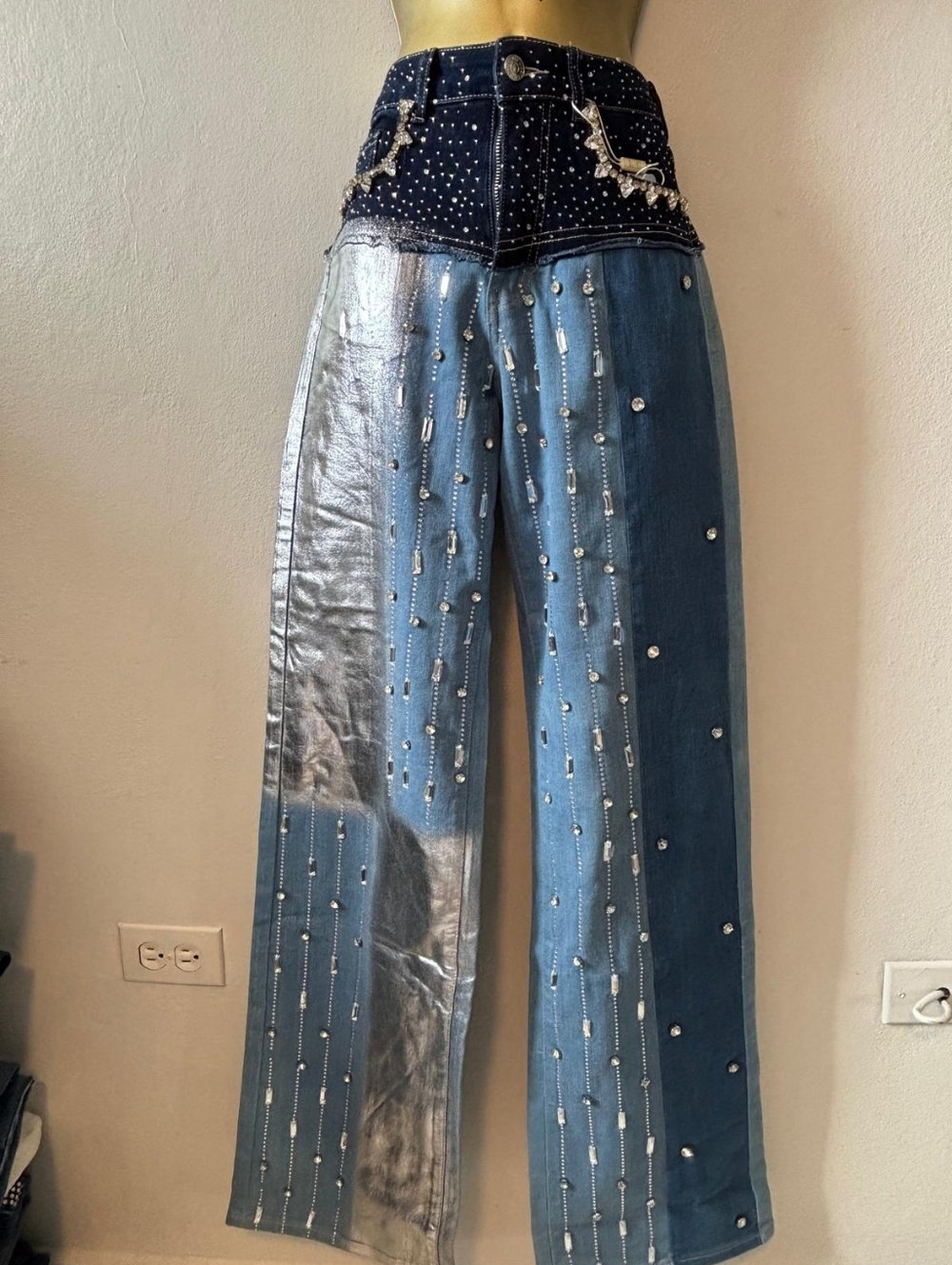 Embellished Two-Tone Rhinestone Wide Leg Jeans